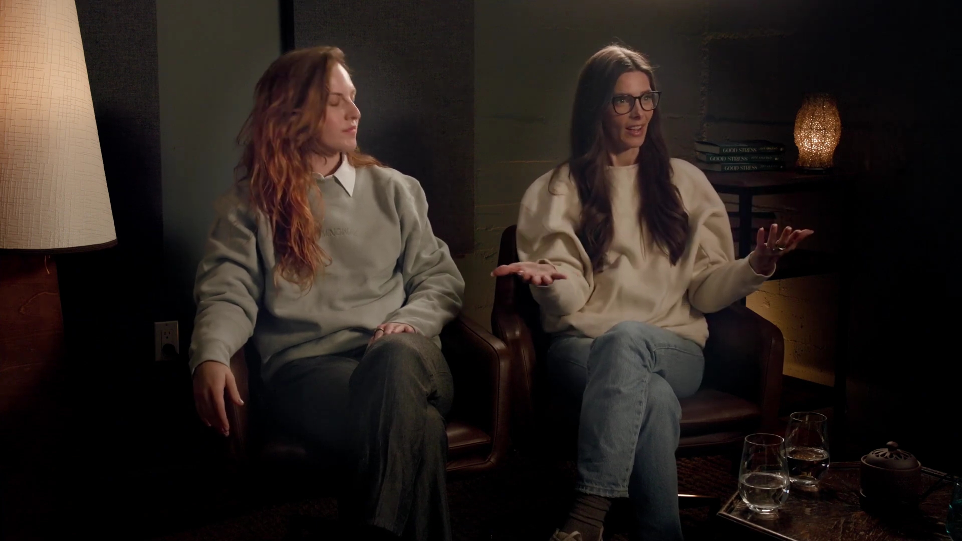 ashley-greene-dot-nl_ThePoweroftheMenstrualCycleAndHormoneHealthPMDDPeriodCarewithDrJoleneBrighten0458.jpg ashley-greene-dot-nl_ThePoweroftheMenstrualCycleAndHormoneHealthPMDDPeriodCarewithDrJoleneBrighten0458.jpg