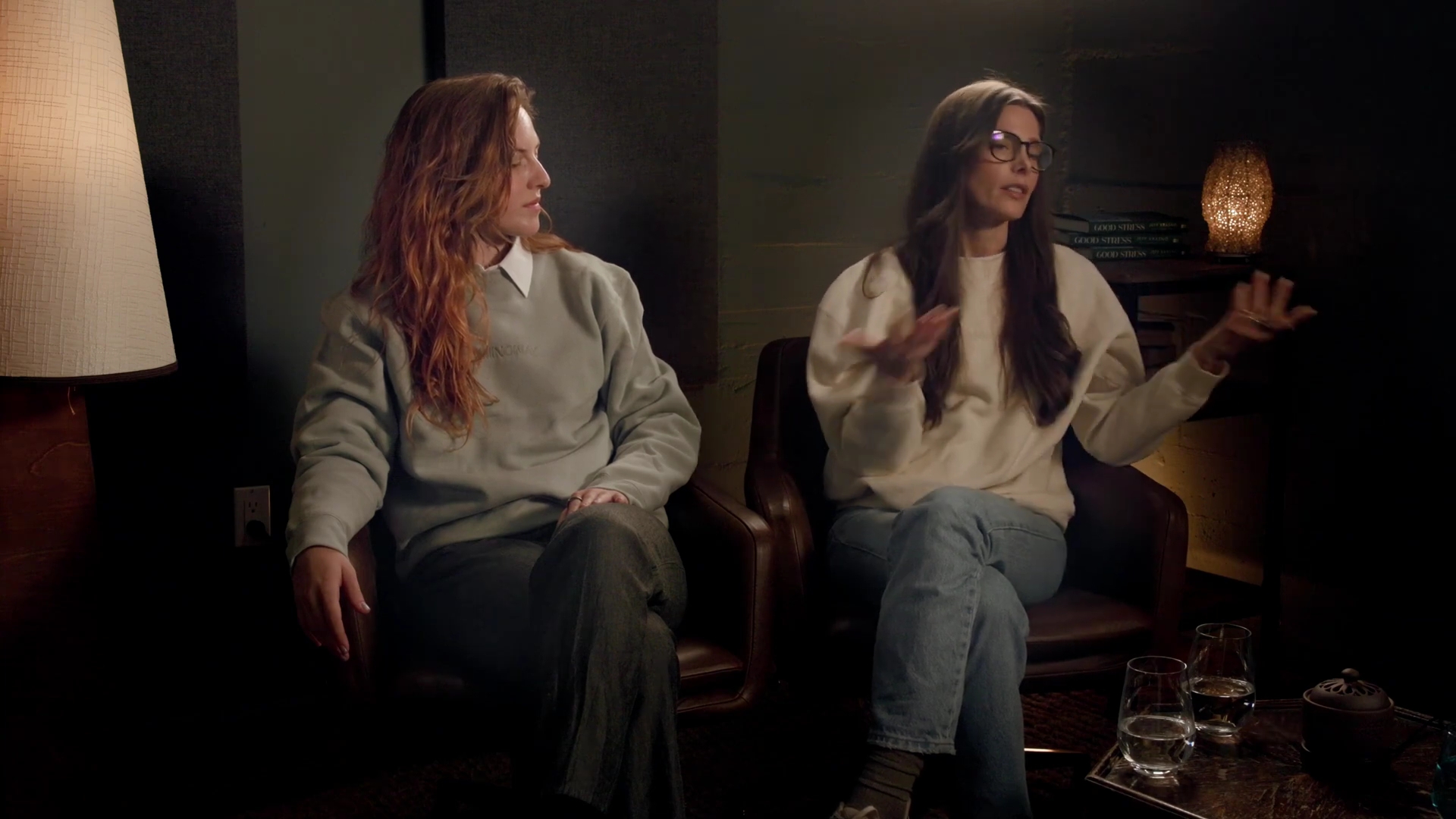 ashley-greene-dot-nl_ThePoweroftheMenstrualCycleAndHormoneHealthPMDDPeriodCarewithDrJoleneBrighten0478.jpg ashley-greene-dot-nl_ThePoweroftheMenstrualCycleAndHormoneHealthPMDDPeriodCarewithDrJoleneBrighten0478.jpg