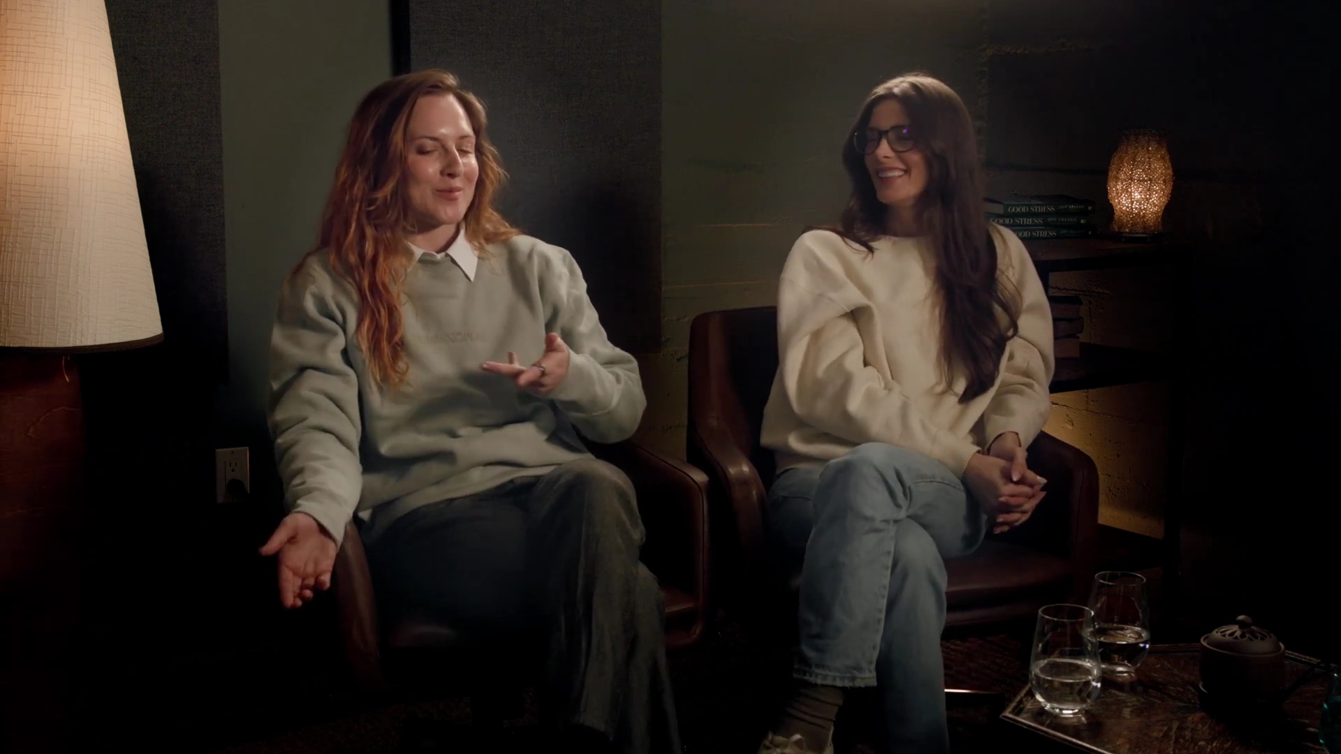 ashley-greene-dot-nl_ThePoweroftheMenstrualCycleAndHormoneHealthPMDDPeriodCarewithDrJoleneBrighten1948.jpg ashley-greene-dot-nl_ThePoweroftheMenstrualCycleAndHormoneHealthPMDDPeriodCarewithDrJoleneBrighten1948.jpg