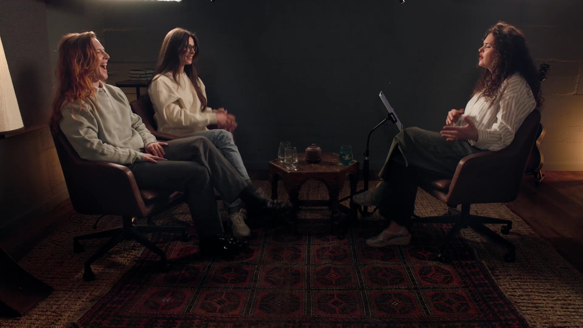 ashley-greene-dot-nl_ThePoweroftheMenstrualCycleAndHormoneHealthPMDDPeriodCarewithDrJoleneBrighten3020.jpg
