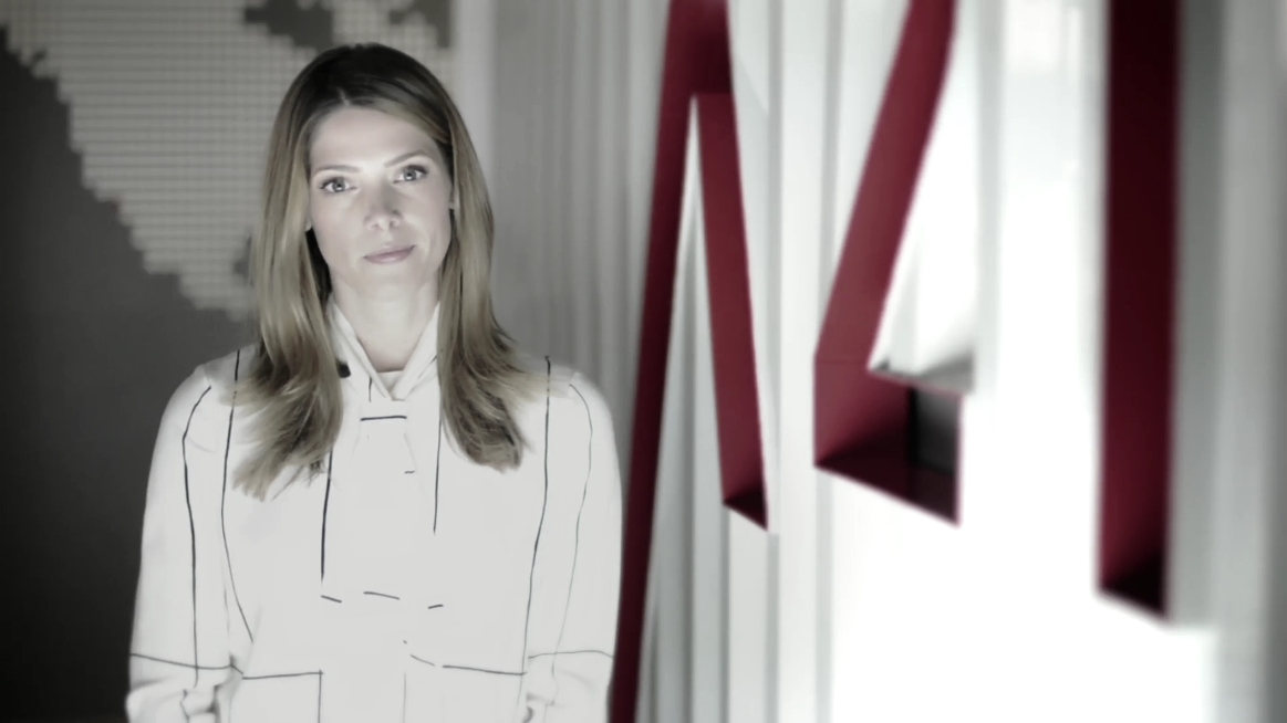 Ashley-Greene_dot_nl-A21_BodiesAreNotCommoditiesCurriculum0049.jpg Ashley-Greene_dot_nl-A21_BodiesAreNotCommoditiesCurriculum0049.jpg