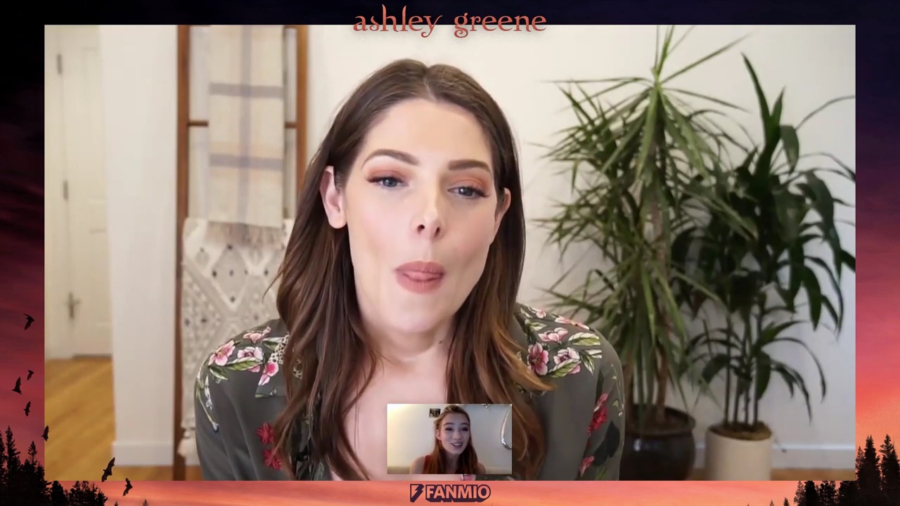 Ashley-Greene-dot-nl_2019FanMioExpierences-JuneMeeting0017.jpg