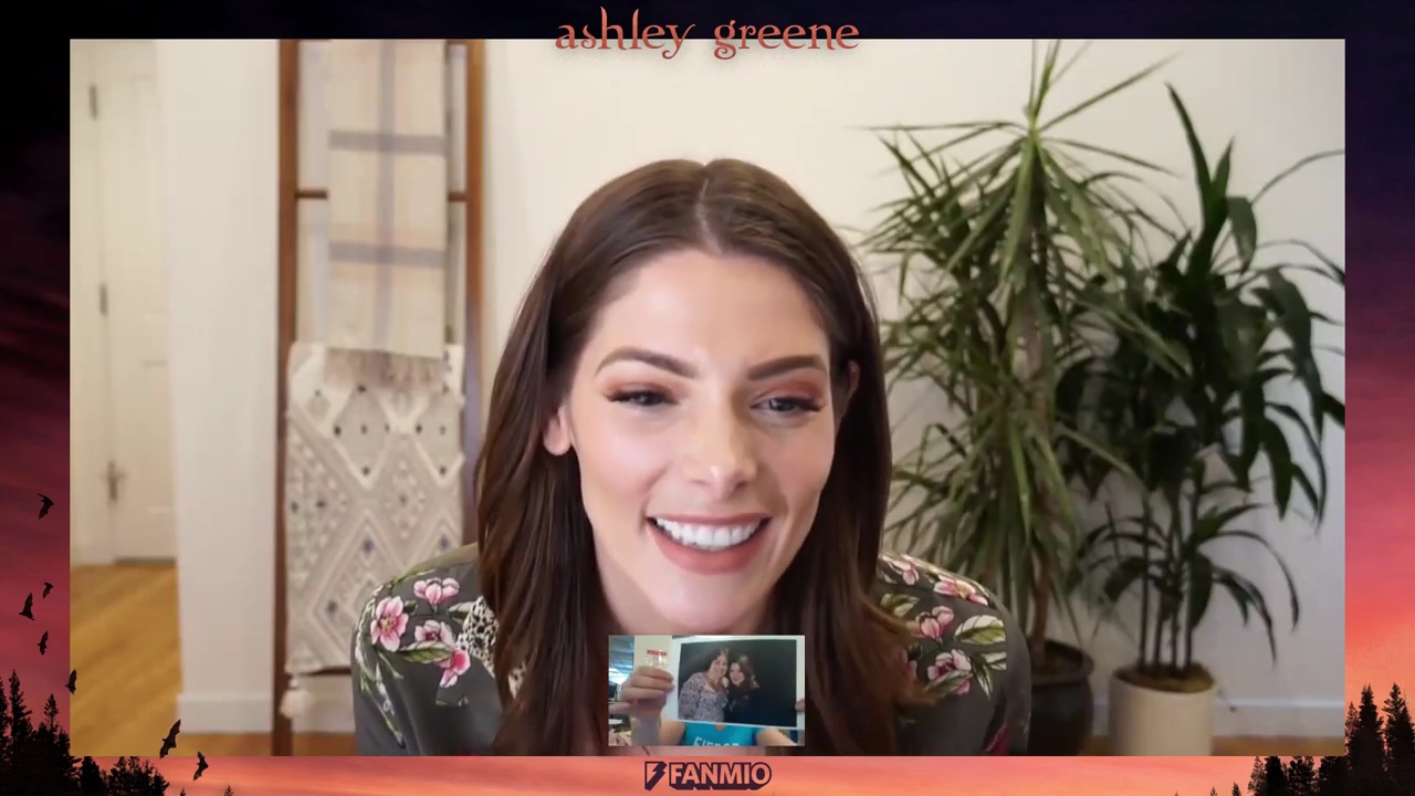 Ashley-Greene-dot-nl_2019FanMioExpierences-JuneMeeting0044.jpg Ashley-Greene-dot-nl_2019FanMioExpierences-JuneMeeting0044.jpg