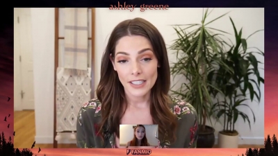 Ashley-Greene-dot-nl_2019FanMioExpierences-JuneMeeting0022.jpg