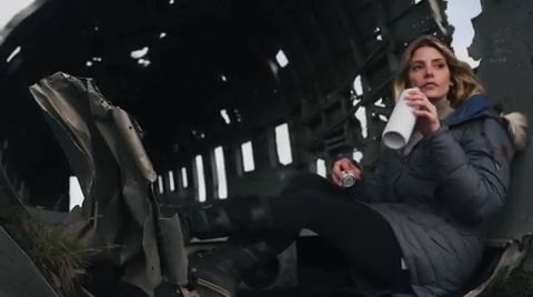 Ashley-Greene-dot-nl_2019LiveLokaiReclame0010.jpg Ashley-Greene-dot-nl_2019LiveLokaiReclame0010.jpg