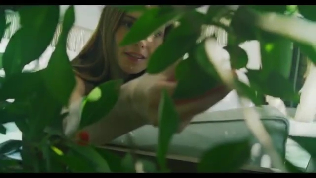 Ashley-Greene-dot-nl_2020UniquelyYou-reclame0004.jpg