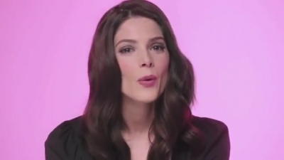 Ashley-Greene_dot_nl-MarkCosmeticsvideo2012-0016.jpg