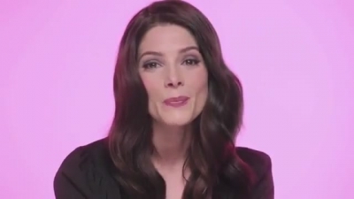 Ashley-Greene_dot_nl-MarkCosmeticsvideo2012-0035.jpg