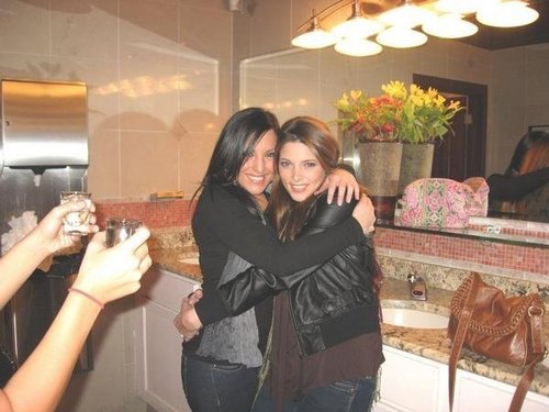 set1-002.jpg set1-002.jpg