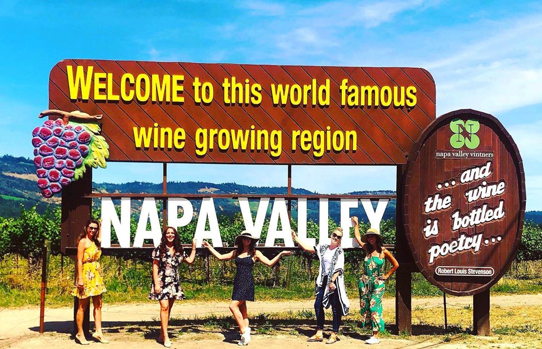 11 juni: Thats a wrap! Until next time Napa! ❤️ Thank you ladies ❤️
.
.
.
.
.
#winecountry #napa #girlstrip
 11 juni: Thats a wrap! Until next time Napa! ❤️ Thank you ladies ❤️
.
.
.
.
.
#winecountry #napa #girlstrip