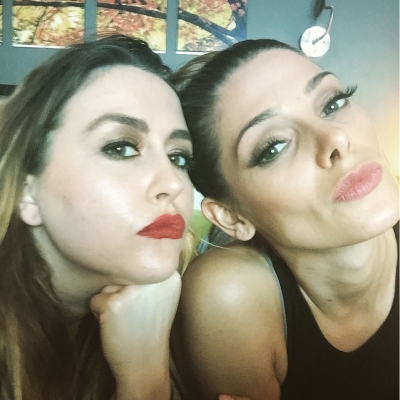 07 april 2016; Who allows us to be left alone with a camera?? @ashleygreene

