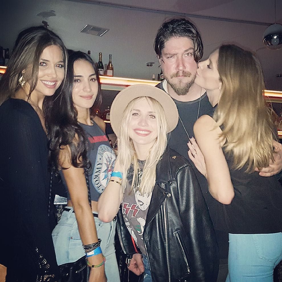 12 mei 2016; A Huge Congratulations to the homie @tannerbeard for the Launch of his video game #6bulletstohell ๐นโ ๐ซ Get on your phone now & download the app. Promise you'll love it ๐ @privateerentertainment @trishacummings @vaughnmoody @ashleygreene #WeLoveYouTanner
 12 mei 2016; A Huge Congratulations to the homie @tannerbeard for the Launch of his video game #6bulletstohell ๐นโ ๐ซ Get on your phone now & download the app. Promise you'll love it ๐ @privateerentertainment @trishacummings @vaughnmoody @ashleygreene #WeLoveYouTanner