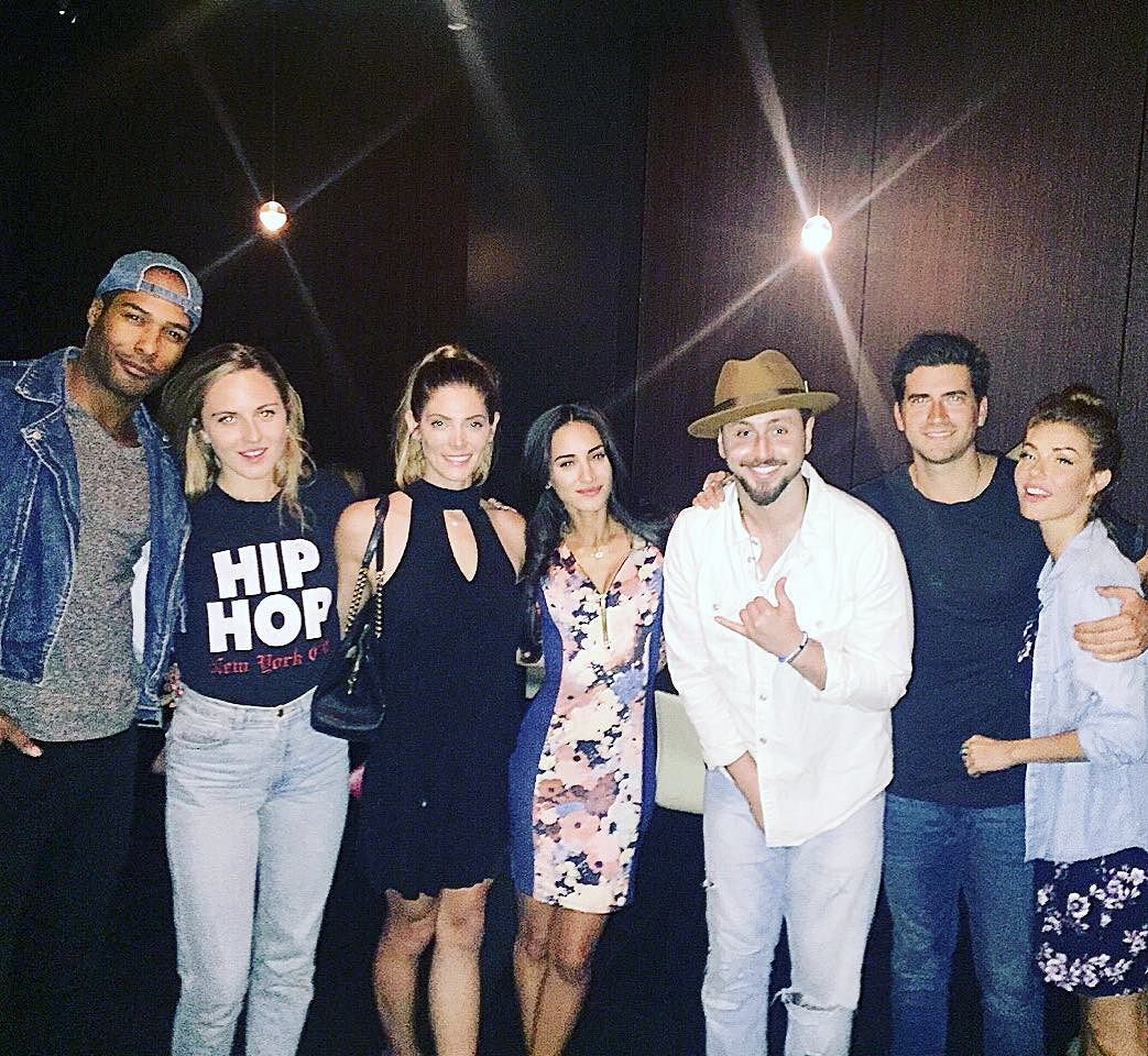 24 juni 2016; Grateful to have them in my life ❣👑🤗 Love you all. ♥️ #29 #HomieLove #ForeverBlessed
