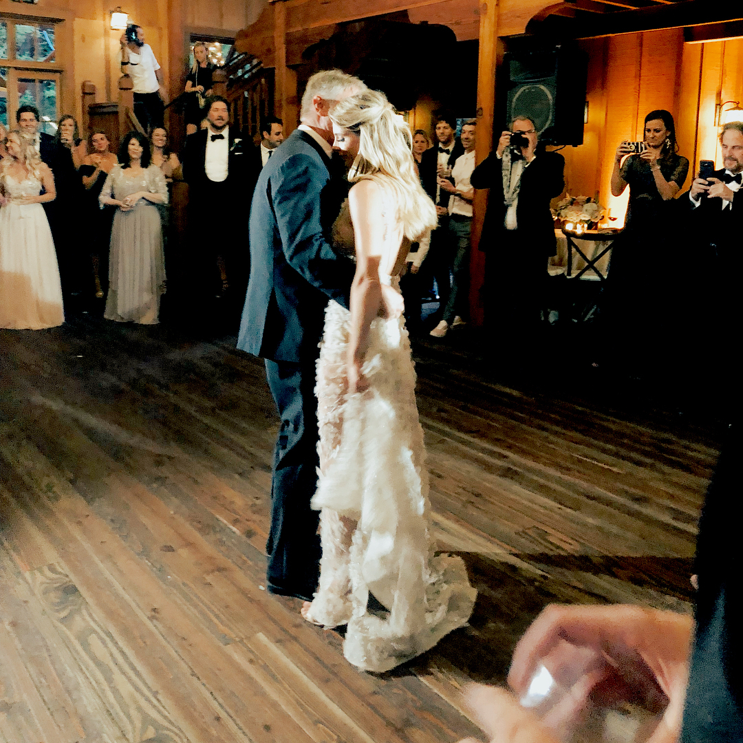 08 juli 2018: “When you seek love with all your heart you shall find its echoes in the universe!” Our girl got married this weekend!!! Words could not express how much love these two precious souls @paulkhoury & @ashleygreene are full of! I’m so grateful and blessed to share such a special moment with friends of over 13 years! Can’t wait to see what the future holds for you love birds!! Love u! Mr & Mrs. Khoury! #bestie #weddingvibes
