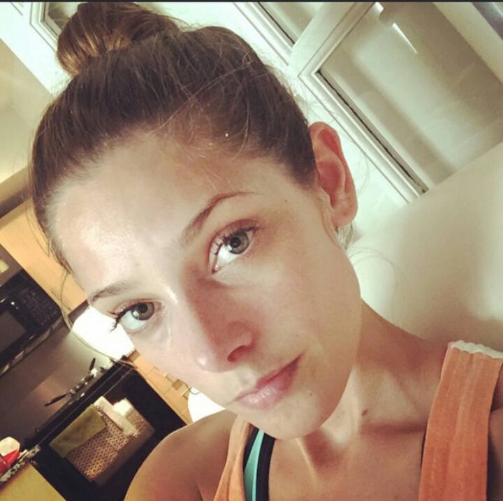 27 Juli: Took Rosie for a little run around Toronto. 🐶 Got a post workout sheen. Felt great though. #wedontsweatweglisten
