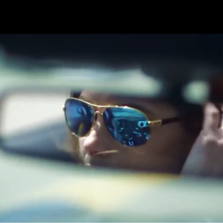 26 Augustus: Just came across this shot of me driving to the beach with my @oakleywomen stunna shades on. Volleyball anyone? #oakleywomen #beachlife #missinghome
26 Augustus: Just came across this shot of me driving to the beach with my @oakleywomen stunna shades on. Volleyball anyone? #oakleywomen #beachlife #missinghome