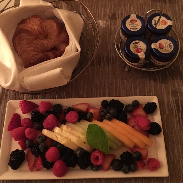 24 September: Good morning Atlanta. Don't mind if I do. #startthedayoffright #deliciousness
