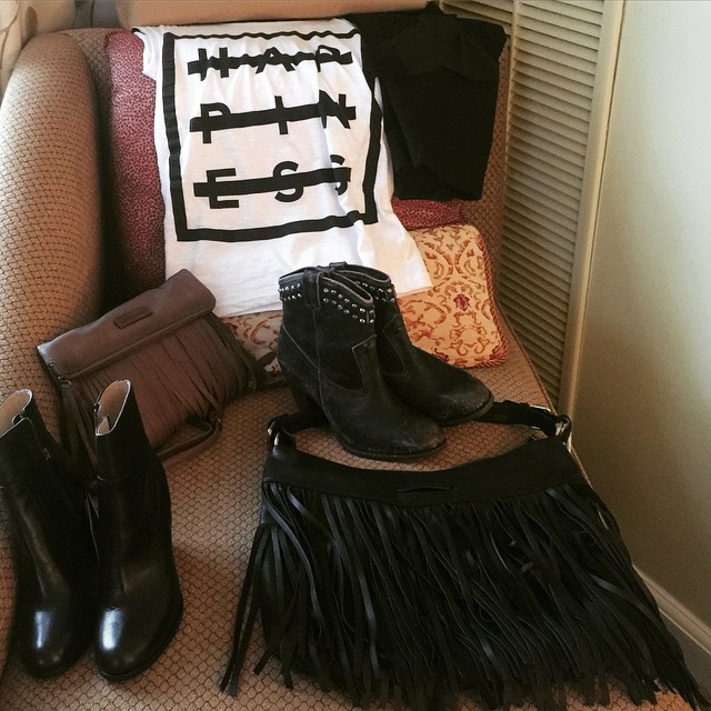 25 September: So excited to host the opening party for @thefryecompany's #FRYEAtlanta store tonight with @voguemagazine! But what to wear? So many awesome options!
25 September: So excited to host the opening party for @thefryecompany's #FRYEAtlanta store tonight with @voguemagazine! But what to wear? So many awesome options!