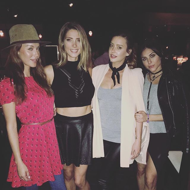 14 Maart: I'm already craving another girls night @jesvarg @courtneyalicen @cassiescerbo @eatstk
14 Maart: I'm already craving another girls night @jesvarg @courtneyalicen @cassiescerbo @eatstk