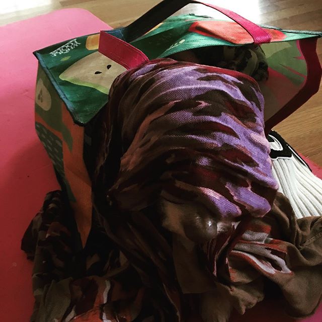 18 juni: "Just pretend I'm not here" - ralphie 🐶 #puppylove #findthepuppy #hideandseek
18 juni: "Just pretend I'm not here" - ralphie 🐶 #puppylove #findthepuppy #hideandseek