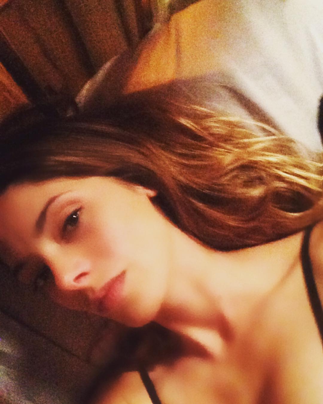 08 september: Just another day at work on @roguetv #imsleepy #workinghard
