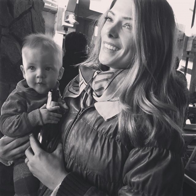 10 januari: Finally got to meet this adorable nugget named Oakley in Aspen. @jennystifter.. you did good kid 😘

