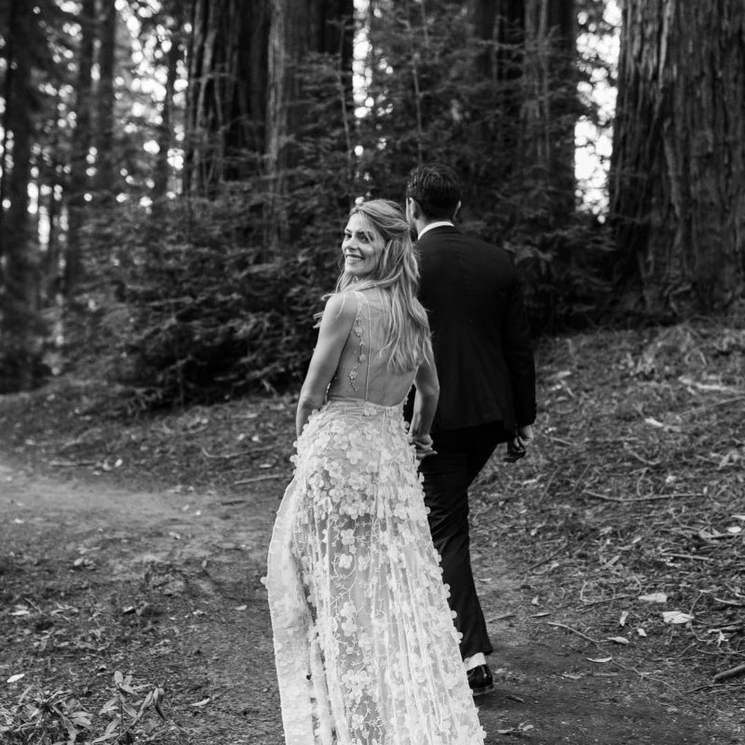 21 april: H҉a҉p҉p҉y҉ ҉E҉a҉s҉t҉e҉r҉
From the Khoury’s. I️ hope you’re sharing it with somebunny special. #eastersunday #thekhourys 🐰
