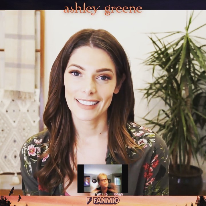 11 juli: If you missed chatting with me last month, I’ll be doing it again this Saturday, July 13th! I had such a great time talking with everyone! If you want to have a personal video chat with me head over to Fanmio.com/Ashley right now! Can’t wait to see you this weekend! #FANMIO
 11 juli: If you missed chatting with me last month, I’ll be doing it again this Saturday, July 13th! I had such a great time talking with everyone! If you want to have a personal video chat with me head over to Fanmio.com/Ashley right now! Can’t wait to see you this weekend! #FANMIO