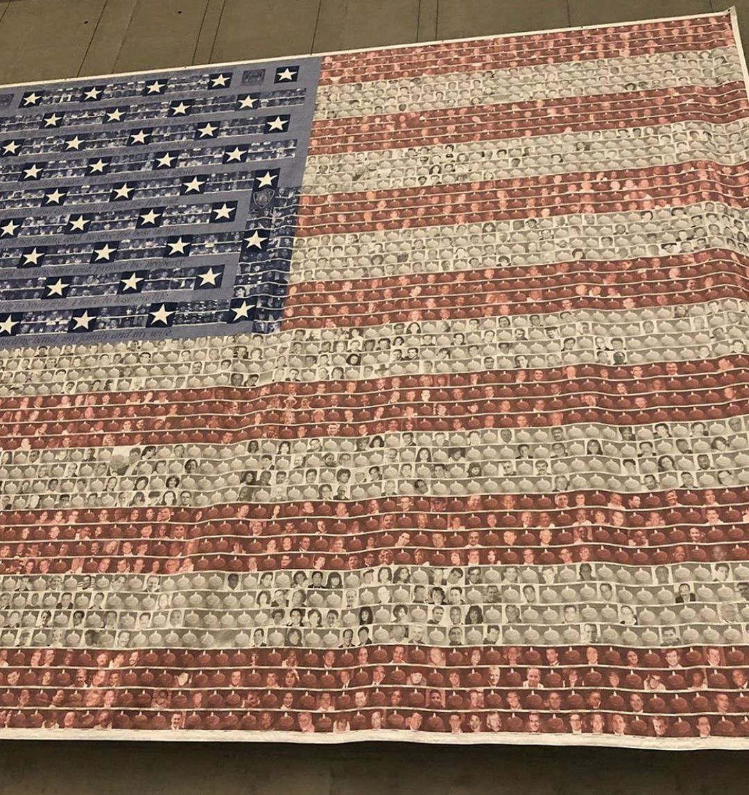 11 september: I’ll #neverforget where I️ was and what I️ felt as I️ learned about the devastating news of the twin towers. It’s hard to believe this was already 18 years ago. Every year I’m reminded of the strength, courage, and selflessness of the EMT’s, police officers, firefighters and civilians that risked, sacrificed or lost their lives on that day as well as the men and women who risked/gave their lives after 9/11 to defend our country. Thank you for allowing me to walk this great city today. I am grateful. I️ am proud to be American. #newyork #911memorial #nineeleven #weareresilient
