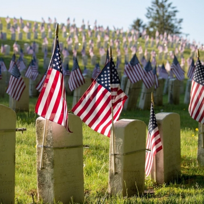 28 mei: Remembering all those who have served and all of those who currently serve. Thank you for allowing Americans to remain free. Thank you, thank you, thank you. #happymemorialday #thankyouforyourservice #landofthefree
