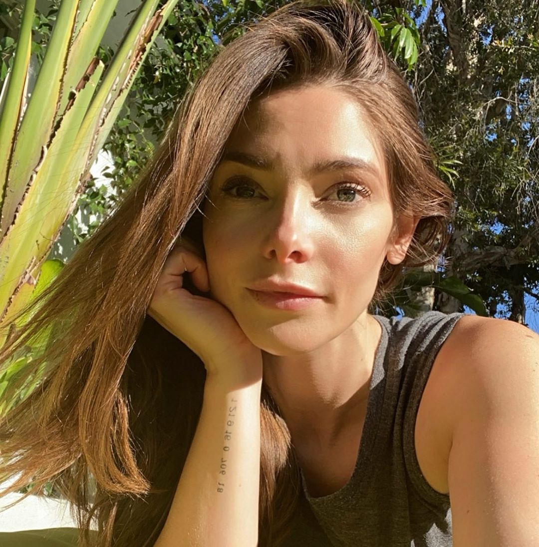 04 april: The week is done and I’m ready to enjoy the beautiful weather L.A. has blessed me with. Times are unprecedented and scary....remember to count your blessings small and large. Everyone stay home and stay safe. We’ll get through this. #thankful #weekendvibes #stayhome #sendinglove
04 april: The week is done and I’m ready to enjoy the beautiful weather L.A. has blessed me with. Times are unprecedented and scary....remember to count your blessings small and large. Everyone stay home and stay safe. We’ll get through this. #thankful #weekendvibes #stayhome #sendinglove