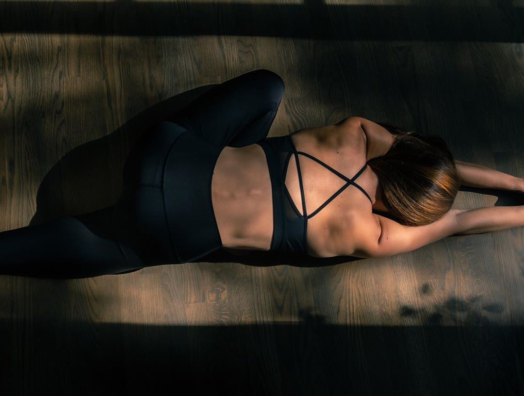 25 augustus: The Monday work load is done...and I definitely need to recenter and stretch. Anyone else?
25 augustus: The Monday work load is done...and I definitely need to recenter and stretch. Anyone else?