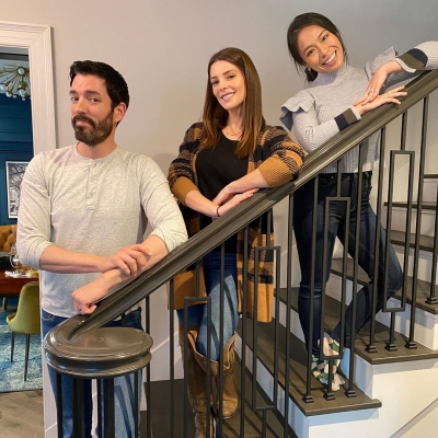 08 januari: IM SO EXCITED!! I sat down with my friends @mrdrewscott and @imlindork to talk all things home,health, love and career.. check it out! LINK IN BIO And let me know what you think or any questions you have!
