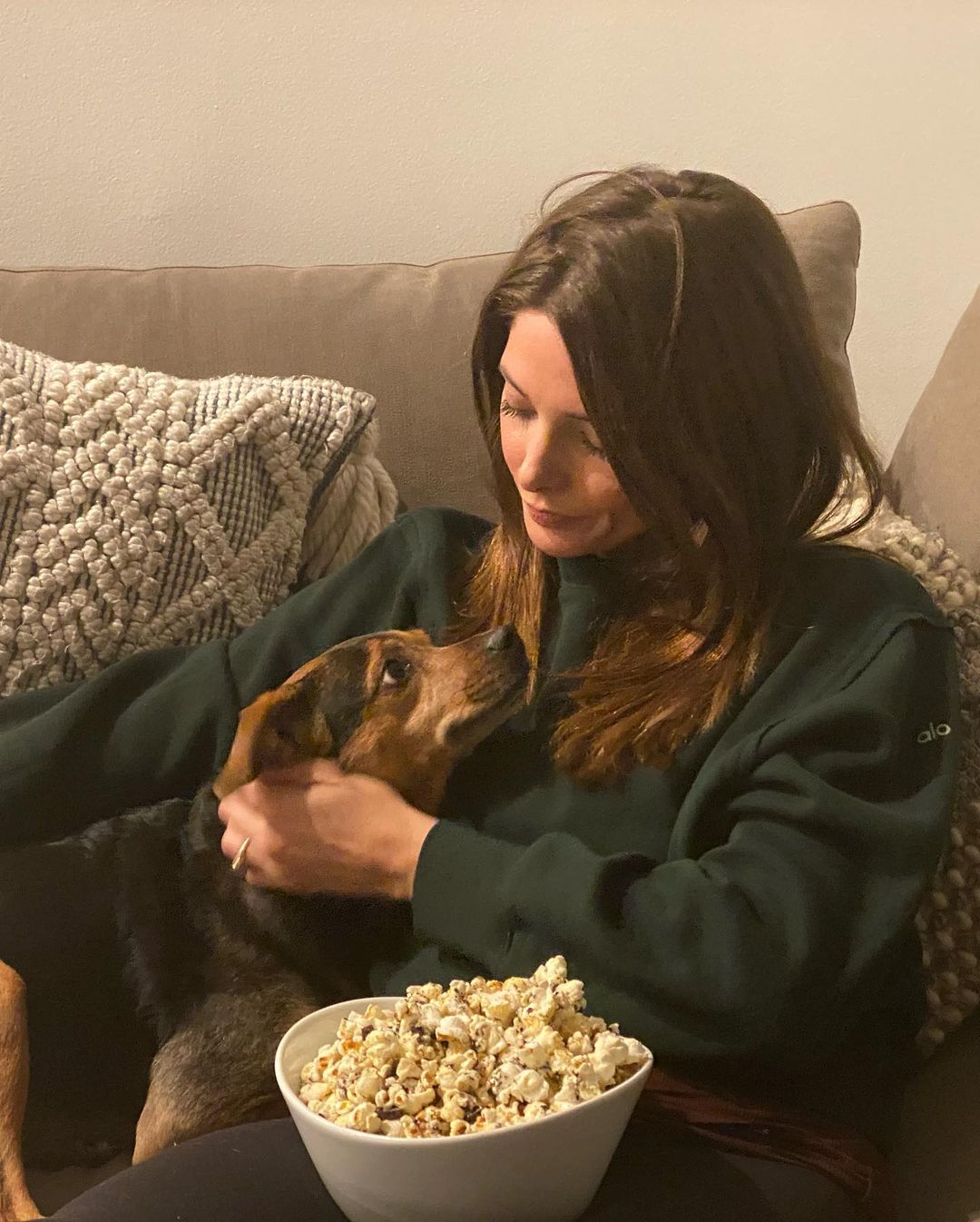 05 februari: My sweet little girl, Indy. You gave us more unconditional love and joy than I ever thought possible and I'm forever grateful. Although there is a hole in my heart right now, that only time can heal, knowing you're at peace now gives me comfort. Heaven gained a very special angel. Thank you for being our girl. #RIP
INDY KHOURY 02/12/2012- 02/03/2021

