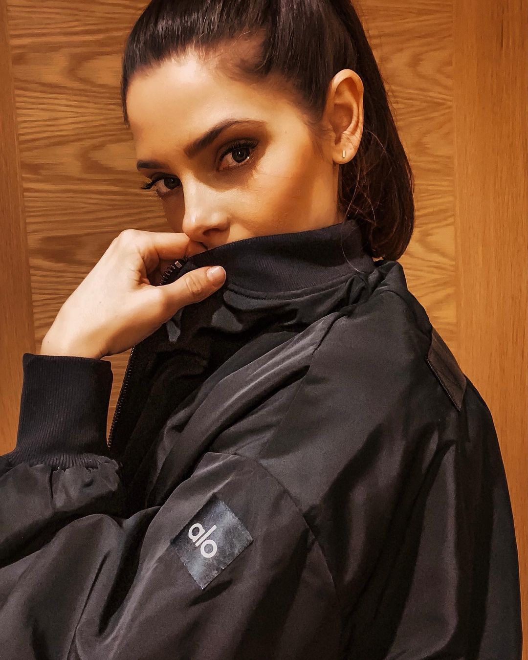 11 maart: When in doubt... all black everything. #aloyoga
 11 maart: When in doubt... all black everything. #aloyoga