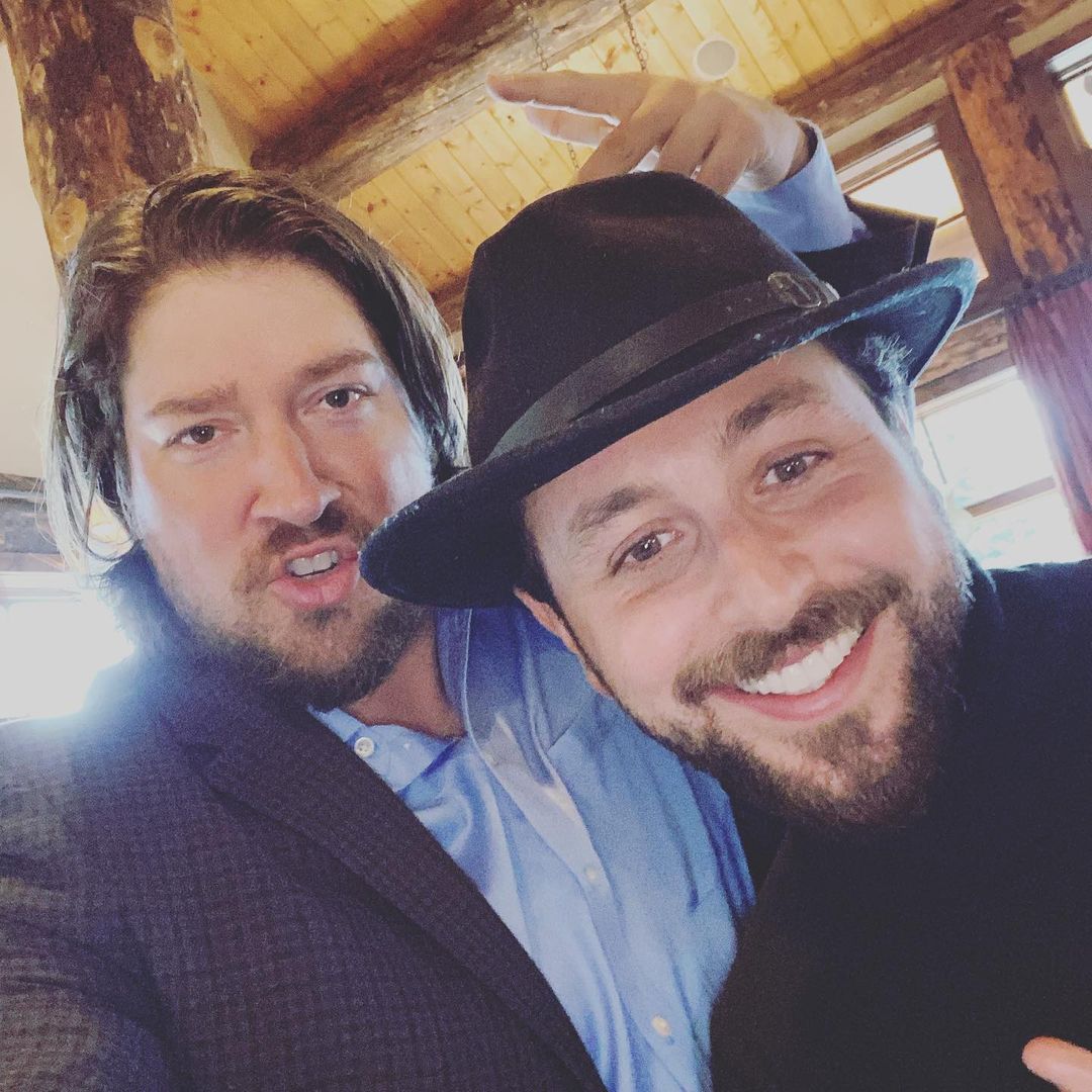 06 april: #easter photo dump. 🐣 #mammoth #family
06 april: #easter photo dump. 🐣 #mammoth #family