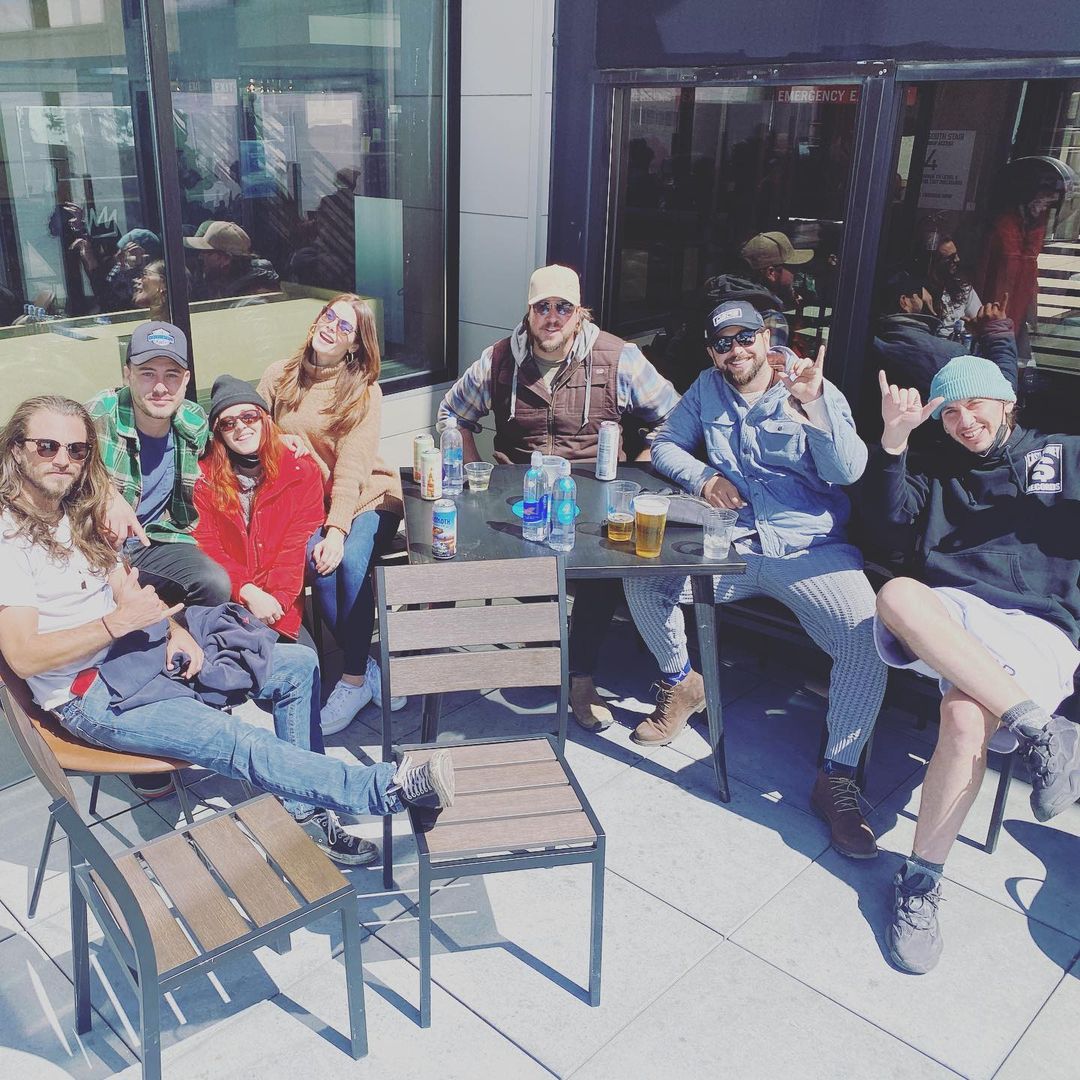 06 april: #easter photo dump. 🐣 #mammoth #family

