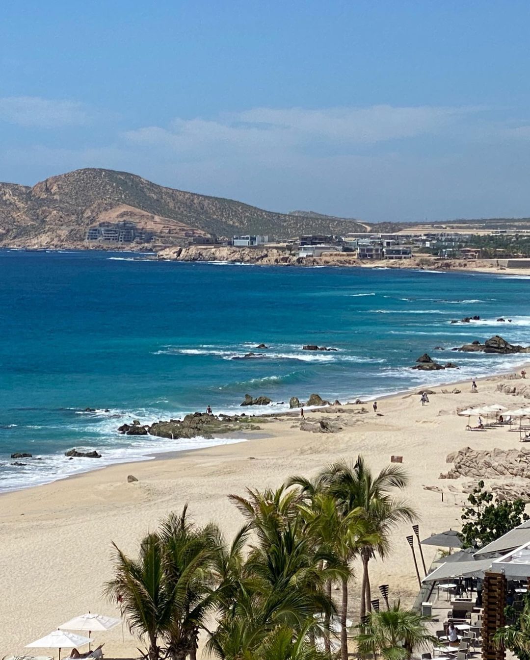10 september: I'm still reminiscing about Mexico... we got to reset and relax while celebrating the man I love most with our friends who've become family. So much love, so much laughter. And I can't say enough good things about our home away from home while in mexico - @garzablancaloscabos . Food was incredible, service was BEYOND, and the rooms left nothing to be desired. 💯 fans for life - we will definitely be back! #garzablancaloscabos #happybirthday #memories
