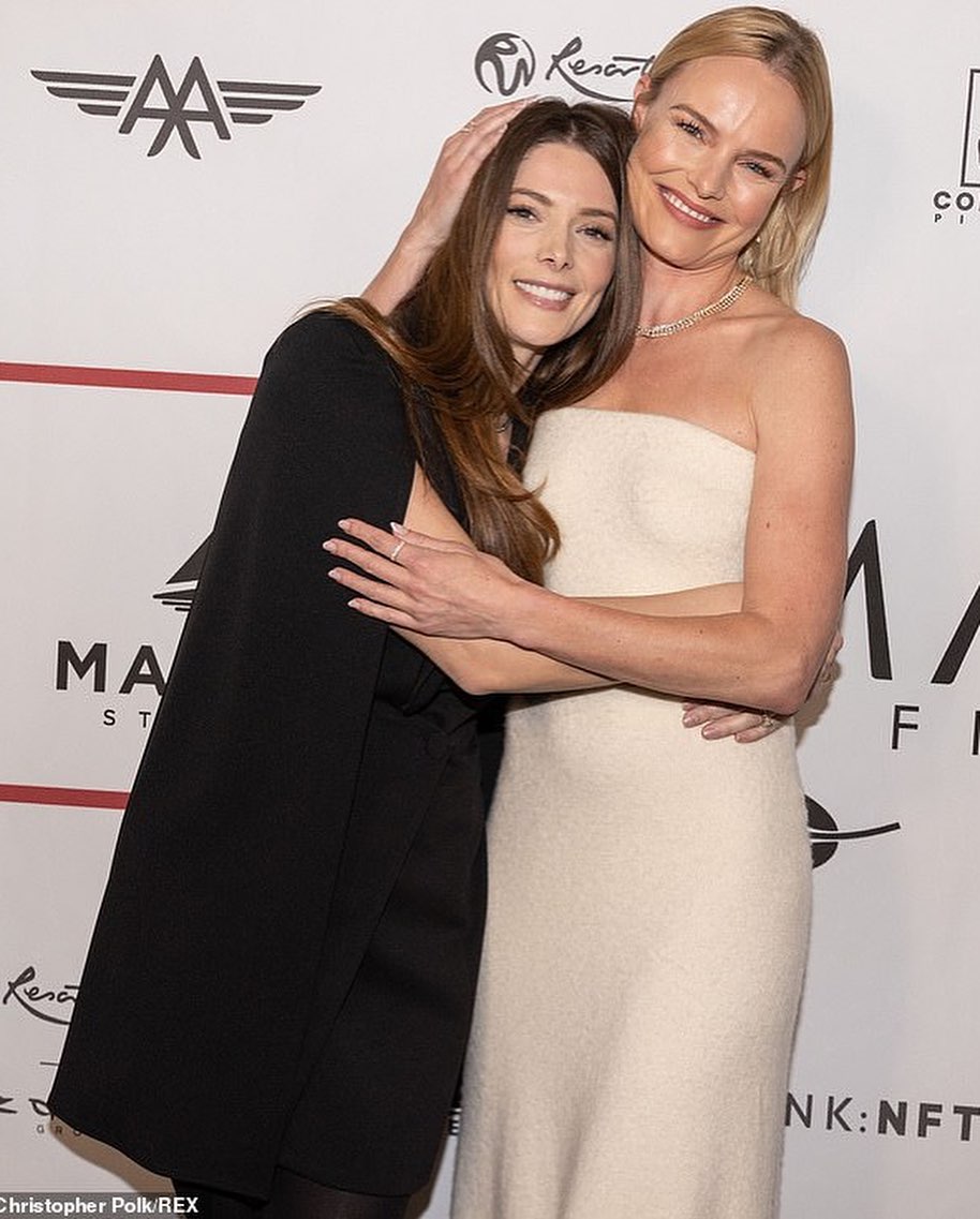 Trefwoorden: 07 februari: Thank you to the @mammothfilmfestival for premiering our film @immaculateroommovie - I had a blast!! Thank you for providing a space for artist to be seen and heard. #mammothfilmfestival #immaculateroom