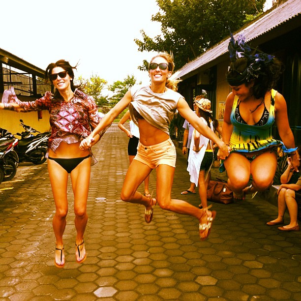 20 juni 2013: We don't ever want to leave!!!!! @ashleygreene
