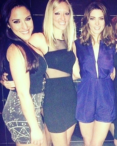 21 februari 2016: Happy birthday to these babes!!!! @ashleygreene @irene591 drink some mango gatorades for me today!😂😘
