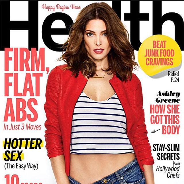 29 Juli 2015: When you're checking out at the market and you pick up the snickers, and your best friend is looking at you on the cover of #health mag (💭 beat junk food cravings) I put the candy bar down.. #truestory. Anywho, that hair color is on game.
