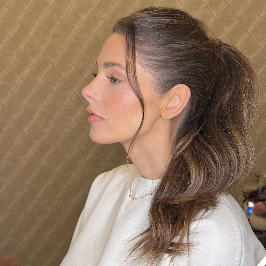 10 maart 2023: Double pony for the best profile in town.

@ashleygreene for @mammothfilmfestival

Makeup @emmawillishmu
Hair by me using unite boosta finishing spray.
