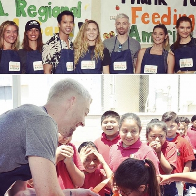 24 juni 2016; Today I played hooky from work with my friends and hung out downtown with @feedingamerica, the @lafoodbank and some really cool kids. Thank you @ashleygreene for inviting me along to such a special afternoon to address and stand up to Hunger in America. Today we helped feed over 120 kids and each smile was priceless. And an awesome group to be with for the afternoon.. @jesvarg @jaredeng @olivia_khoury @darbysofficial Help end hunger by visiting feedingamerica.org
