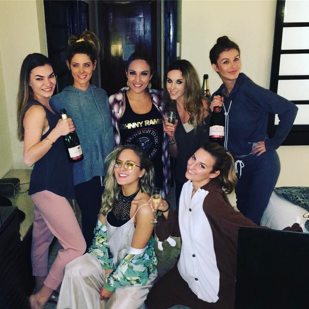 24 februari 2017: When in Mexico, have a Champagne slumber party! 🎉 #mexico #winning @grandsunsetprincess @grandrivieraprincess
