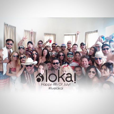 5 juli 2015: Easily the best 4th we've ever had! Thank you so much @tannerbeard and the Beard family for an amazing weekend! This is our family picture! #livelokai #July4th #texas #family
