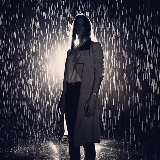 10 juni 2016: I wanna go back to the rain room! @ashleygreene
