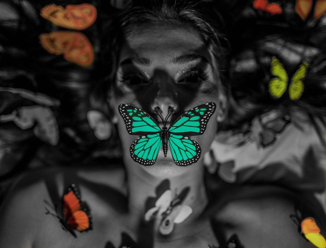 06 juli 2019: The @celebrityedge cruise 🚢 was so creative to leave all these amazing (magnet) butterflies all over our room. I’m lucky i found a wife who’s always down to make ART @ashleygreene 🖼
