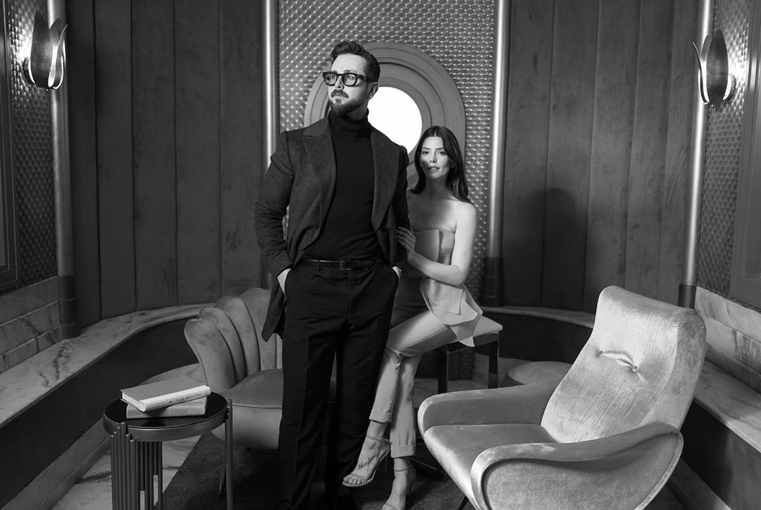 06 februari 2020: Last night I was inspired by all the amazing photographers that shot for @vanityfair over the years. I’m putting together an idea of my own let’s see if #vanityfair will use it when I’m done... stay tuned. Ps. My wife is STUNNING!!
