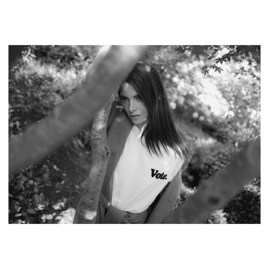18 oktober 2020: #vancouvervibes @ashleygreene @fencer @nina @ericabarstein @mrs.maverick #leicaphotography
